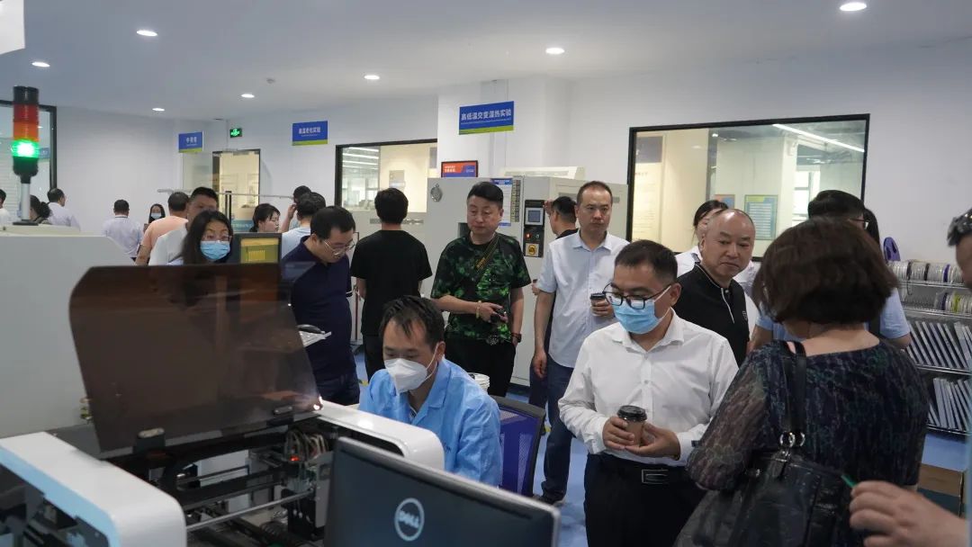 微特承辦的兩項(xiàng)國家標(biāo)準(zhǔn)宣貫會(huì)在宜昌順利召開 24.jpg