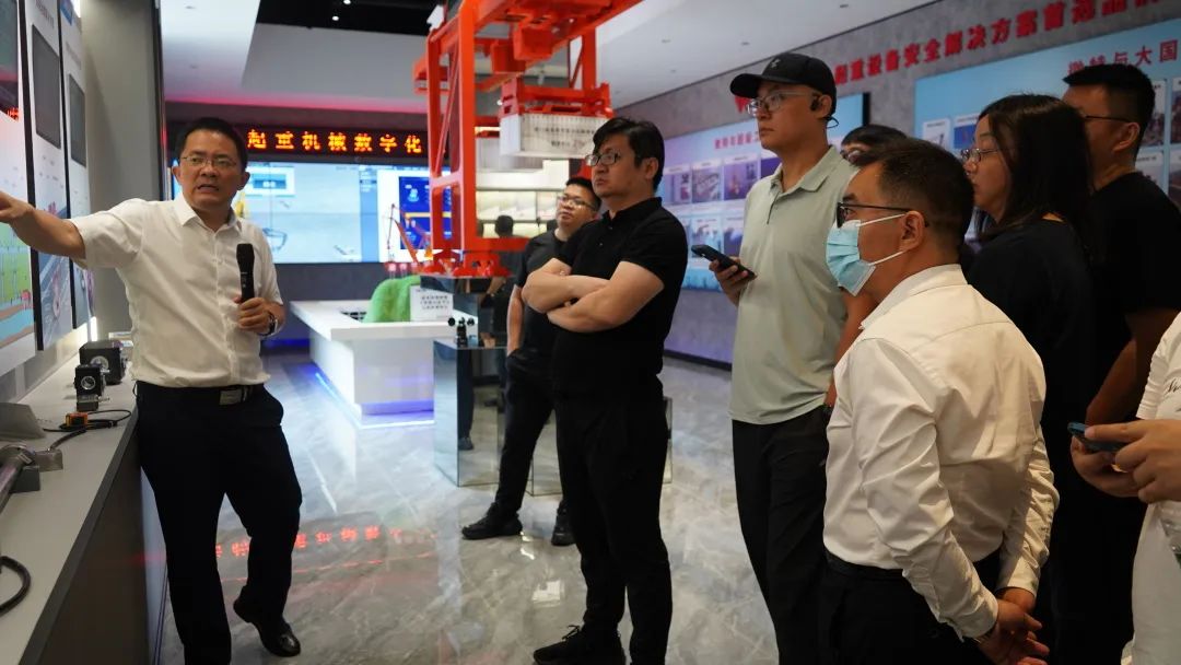 微特承辦的兩項(xiàng)國家標(biāo)準(zhǔn)宣貫會(huì)在宜昌順利召開 18.jpg